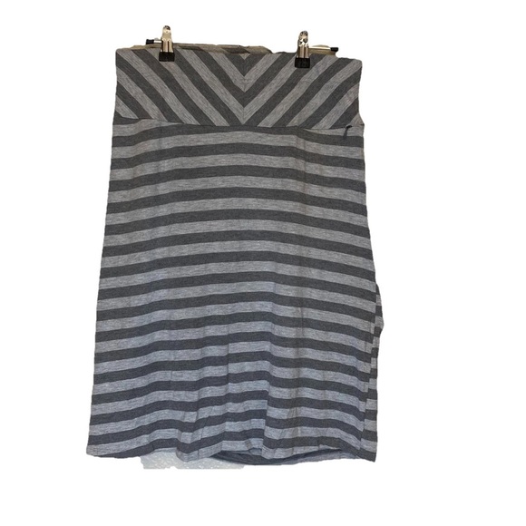 Athleta Gray Stripe Ruched Midi Skirt Size SP Back Zip Pocket Athleisure Chic - Picture 2 of 7